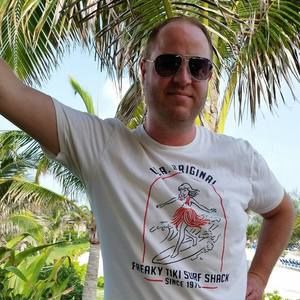 Meet your Posher, Bradley